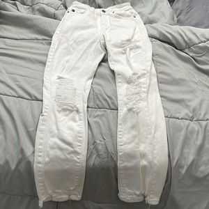 White Kancan jeans